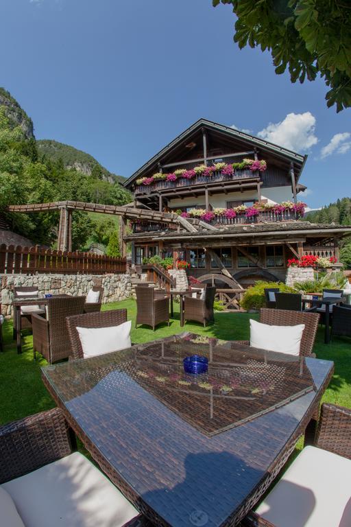 Zur Muehle Wohlfuehloase Hotel Trodena Luaran gambar