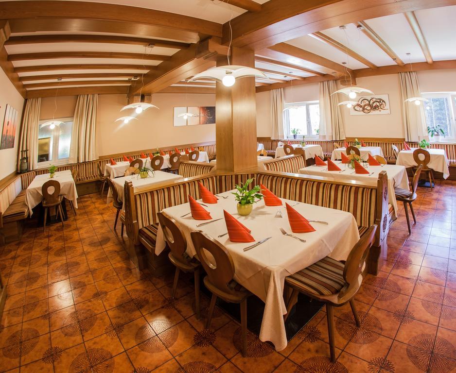 Zur Muehle Wohlfuehloase Hotel Trodena Luaran gambar