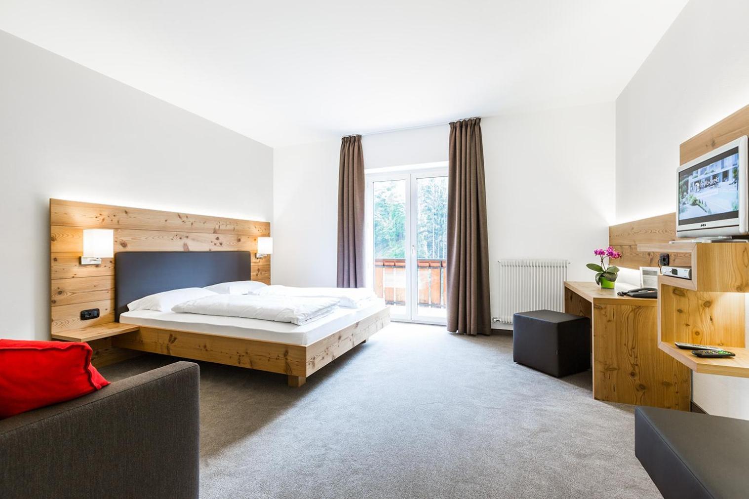 Zur Muehle Wohlfuehloase Hotel Trodena Luaran gambar