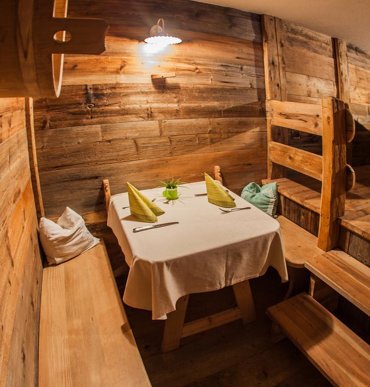 Zur Muehle Wohlfuehloase Hotel Trodena Luaran gambar
