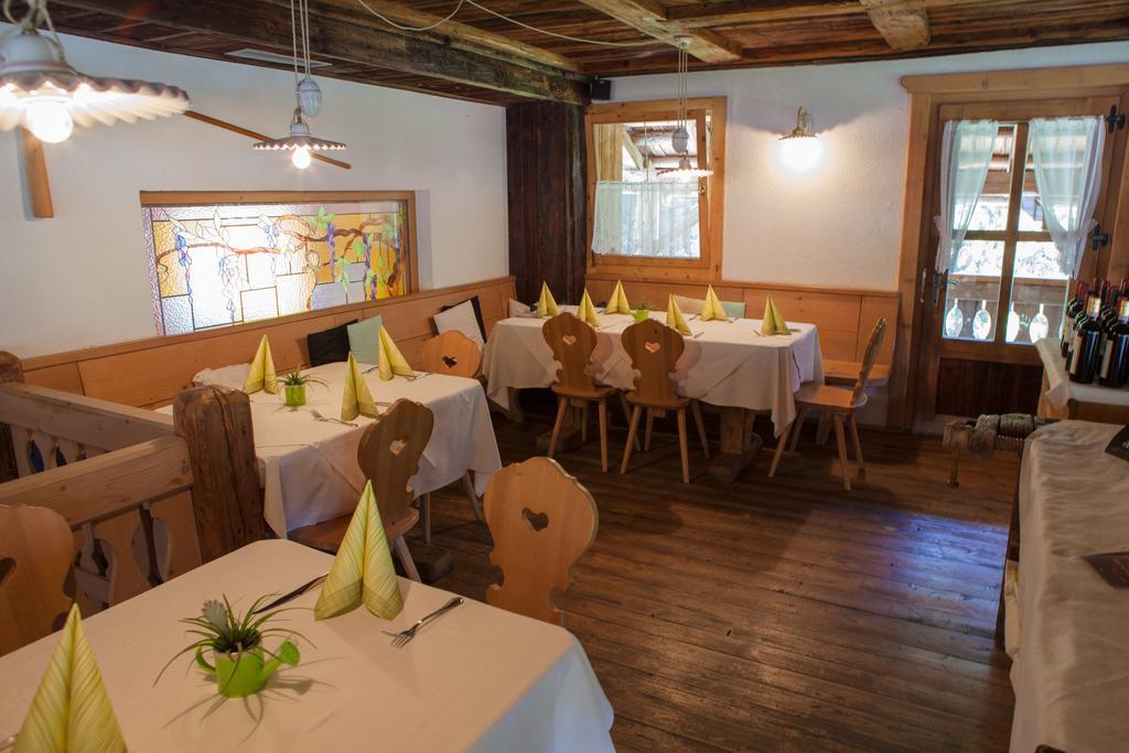 Zur Muehle Wohlfuehloase Hotel Trodena Luaran gambar